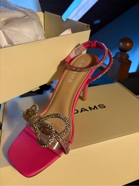 J. Adams Glenda Pink Rhinestone Bow Heels Size 7